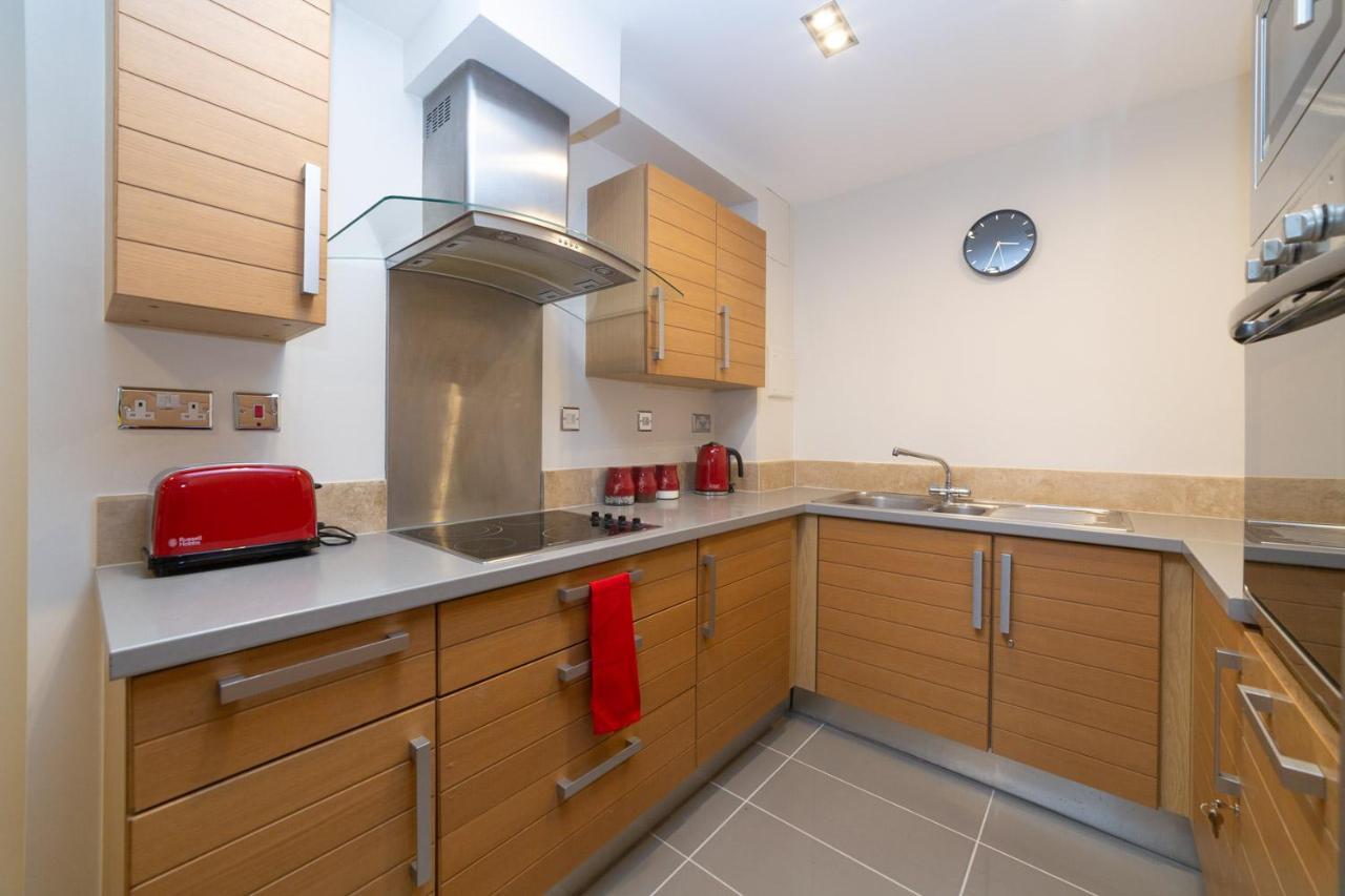 Royal Crossharbour Apartment London Eksteriør billede
