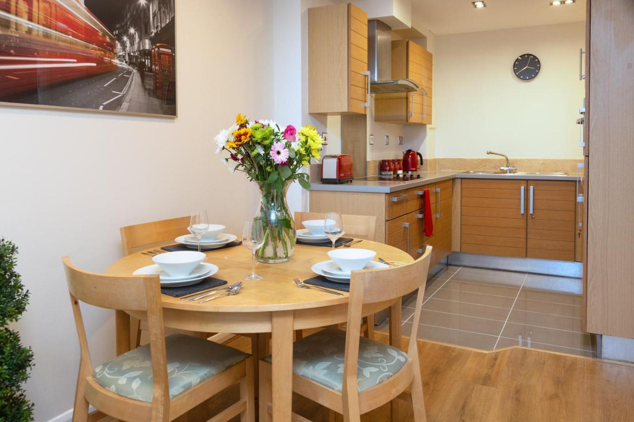 Royal Crossharbour Apartment London Eksteriør billede