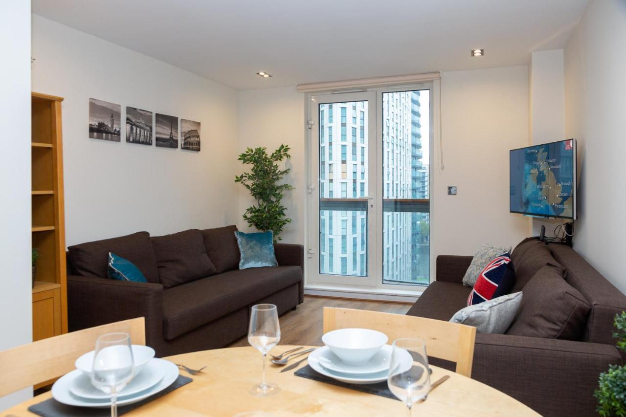 Royal Crossharbour Apartment London Eksteriør billede