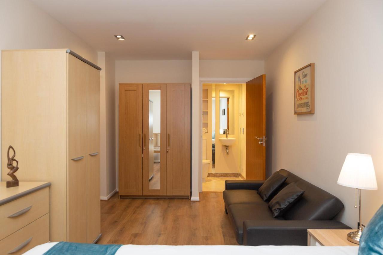 Royal Crossharbour Apartment London Eksteriør billede